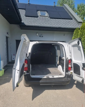 Toyota ProAce cena 99630 przebieg: 6400, rok produkcji 2022 z Żukowo małe 29